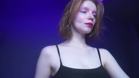 Snapshot of ginger_hugs chatting on September 27, 2025, 10:15 pm im expecting 350 thumbs up on my altar online show from September 27, 2025, 10:15 pm