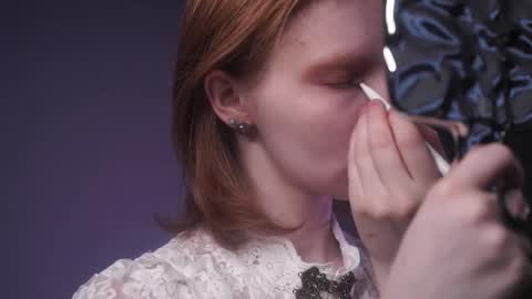 Snapshot of ginger_hugs chatting on October 5, 2025, 10:07 pm im expecting 350 thumbs up on my altar online show from October 5, 2025, 10:07 pm