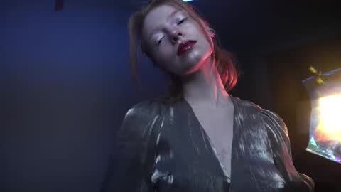 Snapshot of ginger_hugs chatting on December 1, 2025, 10:15 pm im expecting 350 thumbs up on my altar online show from December 1, 2025, 10:15 pm