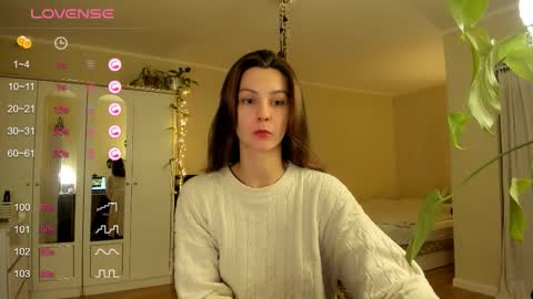 Vasilisa online show from November 13, 2025, 5:01 pm