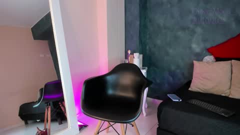 Snapshot of gingermoon_ chatting on October 20, 2025, 7:14 pm Ginger online show from October 20, 2025, 7:14 pm