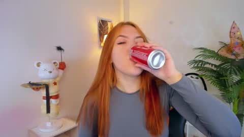 gingerr_pie online show from November 21, 2025, 6:39 pm