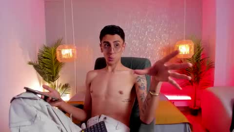 Snapshot of gio_carangi chatting on March 20, 2026, 6:07 am Gio Carangi online show from March 20, 2026, 6:07 am