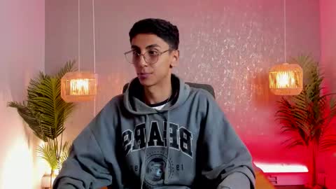 Snapshot of gio_carangi chatting on March 26, 2026, 2:50 am Gio Carangi online show from March 26, 2026, 2:50 am