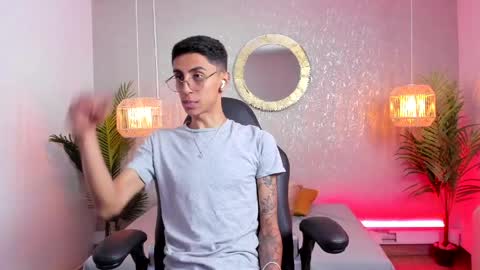 Snapshot of gio_carangi chatting on April 5, 2026, 3:15 am Gio Carangi online show from April 5, 2026, 3:15 am