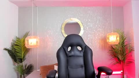 Snapshot of gio_carangi chatting on April 7, 2026, 2:56 am Gio Carangi online show from April 7, 2026, 2:56 am