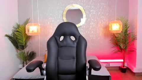 Snapshot of gio_carangi chatting on April 8, 2026, 3:06 am Gio Carangi online show from April 8, 2026, 3:06 am