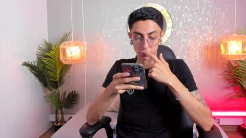 Snapshot of gio_carangi chatting on April 12, 2026, 2:38 am Gio Carangi online show from April 12, 2026, 2:38 am