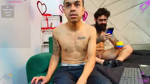 gio_lorenz online show from February 12, 2026, 1:17 pm