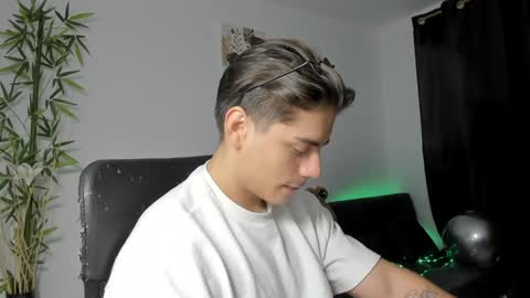 GioRusso online show from January 23, 2025, 2:39 pm