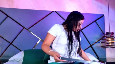 giorgia online show from September 23, 2025, 3:09 am
