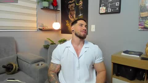 Snapshot of giorgio_leone2 chatting on April 19, 2026, 11:18 pm Giorgio leone online show from April 19, 2026, 11:18 pm