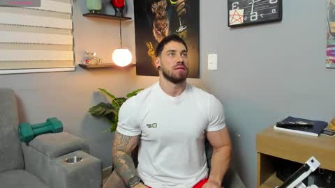 Snapshot of giorgio_leone2 chatting on May 19, 2026, 12:05 am Giorgio leone online show from May 19, 2026, 12:05 am