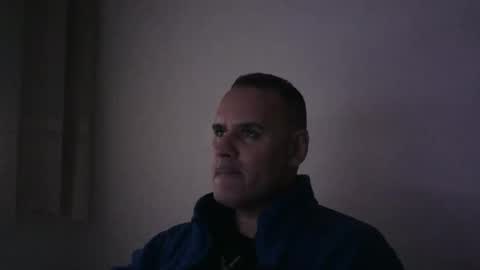 Snapshot of gioshadow chatting on January 18, 2025, 11:54 am gioshadow online show from January 18, 2025, 11:54 am