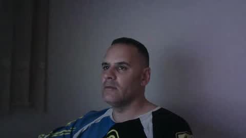 Snapshot of gioshadow chatting on January 18, 2025, 10:17 pm gioshadow online show from January 18, 2025, 10:17 pm