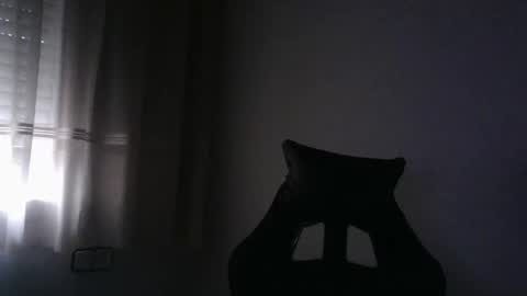 Snapshot of gioshadow chatting on September 21, 2025, 12:18 pm gioshadow online show from September 21, 2025, 12:18 pm