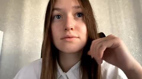 Melisa online show from April 26, 2026, 1:25 am