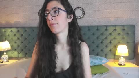 GirafMusic online show from February 8, 2026, 1:36 pm