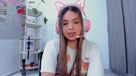 Alana online show from October 2, 2025, 3:41 pm