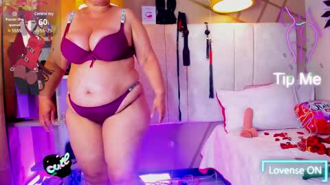 Girl Amada online show from February 14, 2025, 8:42 am