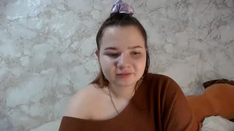 Snapshot of girl_cute07 chatting on April 17, 2026, 9:18 pm girl_cute07 online show from April 17, 2026, 9:18 pm