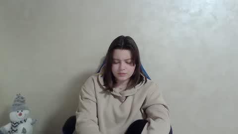 Snapshot of girl_leya chatting on December 30, 2024, 11:17 pm girl_leya online show from December 30, 2024, 11:17 pm
