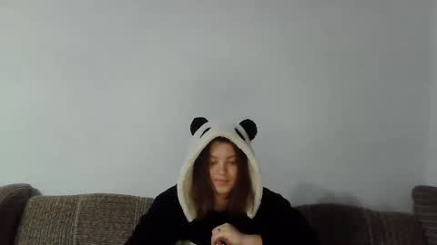 Snapshot of girl_leya chatting on September 26, 2025, 7:51 pm girl_leya online show from September 26, 2025, 7:51 pm