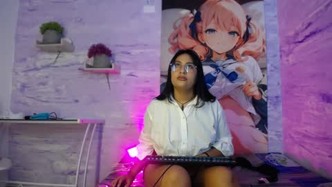 Snapshot of girl_scarlett_ chatting on May 21, 2026, 12:12 pm Scarlett online show from May 21, 2026, 12:12 pm