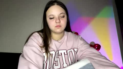 Snapshot of girl_shy07 chatting on February 10, 2026, 7:07 pm girl_shy07 online show from February 10, 2026, 7:07 pm