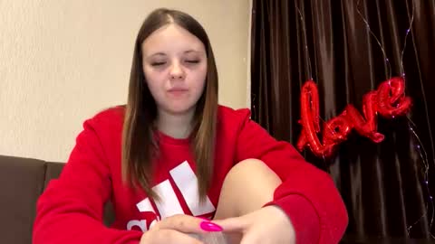 girl_shy07 online show from March 7, 2026, 7:44 pm