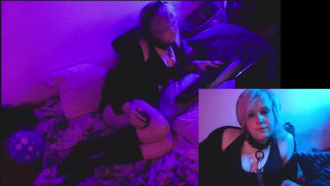 Snapshot of girldell chatting on January 15, 2026, 10:31 am girldell online show from January 15, 2026, 10:31 am