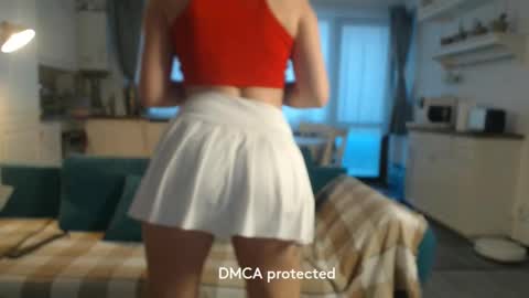 Girlfriend online show from March 3, 2025, 3:31 pm