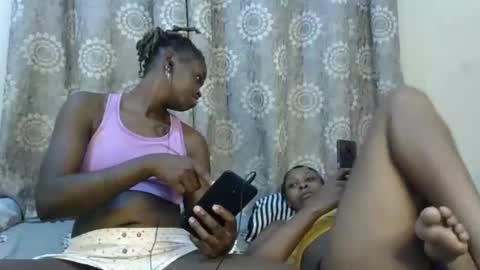 Snapshot of girlnextdoor60 chatting on November 4, 2025, 6:12 am Sexy online show from November 4, 2025, 6:12 am