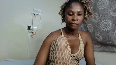 Snapshot of girlnextdoor60 chatting on January 14, 2026, 9:48 am Sexy online show from January 14, 2026, 9:48 am