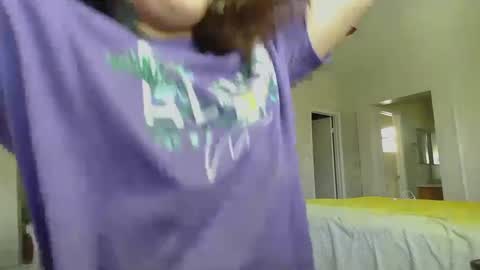 Snapshot of girlnextdoor702 chatting on December 30, 2024, 6:27 pm Jasmine online show from December 30, 2024, 6:27 pm