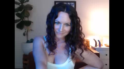 Girlnexxxdoor online show from April 7, 2026, 1:28 am