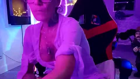 Snapshot of girls227445638252 chatting on November 8, 2025, 4:34 am girls227445638252 online show from November 8, 2025, 4:34 am