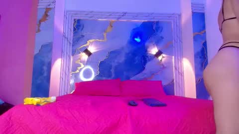 eleanor and celeste online show from November 11, 2025, 3:06 am