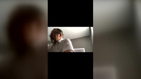 girlsandbikes online show from May 22, 2026, 8:10 am