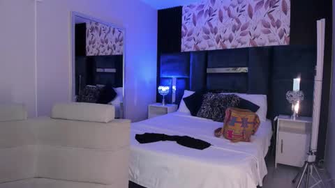 Snapshot of giselamaru chatting on February 28, 2026, 9:21 am online show from February 28, 2026, 9:21 am