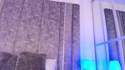     online show from March 30, 2026, 11:00 am