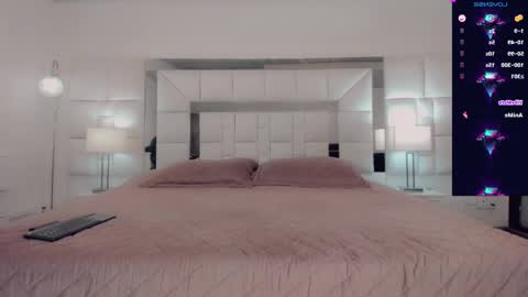 Snapshot of gisele_fox chatting on March 9, 2025, 1:46 am Gisel online show from March 9, 2025, 1:46 am