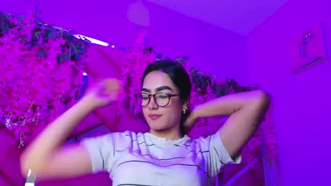 Snapshot of gisell_squirt chatting on October 14, 2025, 12:50 pm gisell_squirt online show from October 14, 2025, 12:50 pm