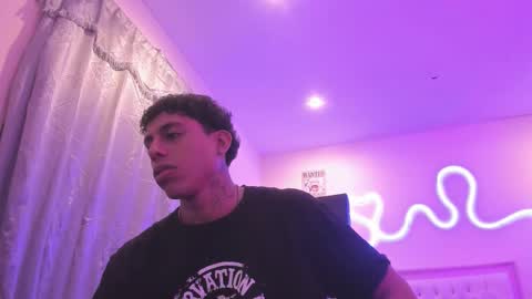 Snapshot of glader_guy chatting on December 20, 2025, 11:34 pm only for you bby online show from December 20, 2025, 11:34 pm