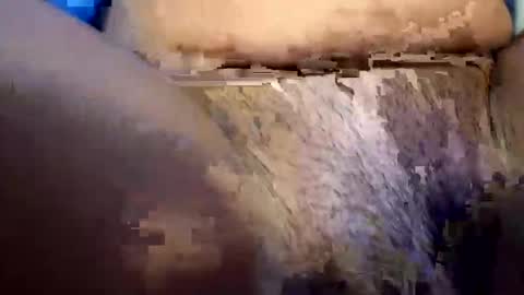 Snapshot of glazehoney chatting on November 17, 2025, 2:23 pm glazehoney online show from November 17, 2025, 2:23 pm