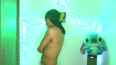 Snapshot of glen_connor_11 chatting on January 9, 2026, 4:37 am glen_connor_11 online show from January 9, 2026, 4:37 am