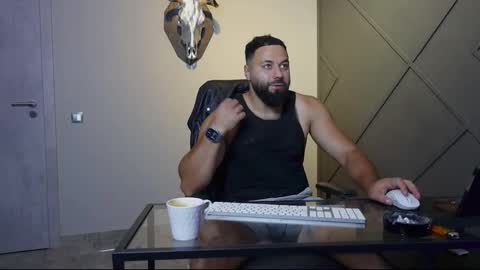 Matthew .. for short call me Matt online show from September 10, 2025, 6:30 pm