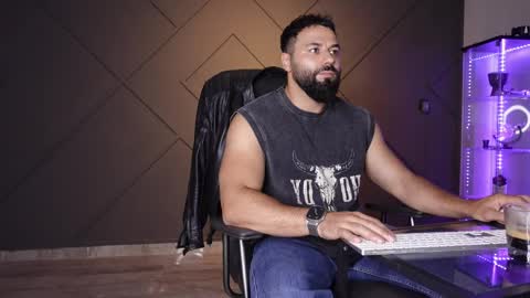Matthew .. for short call me Matt online show from June 2, 2026, 10:34 pm