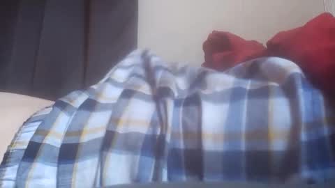 Snapshot of glitchingglob chatting on October 2, 2025, 2:35 pm glitchingglob online show from October 2, 2025, 2:35 pm