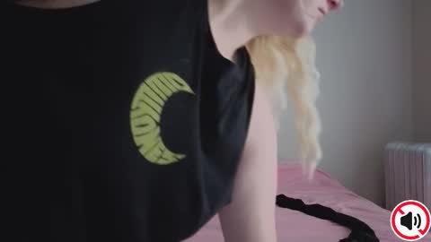 Glitch online show from October 19, 2025, 3:34 pm